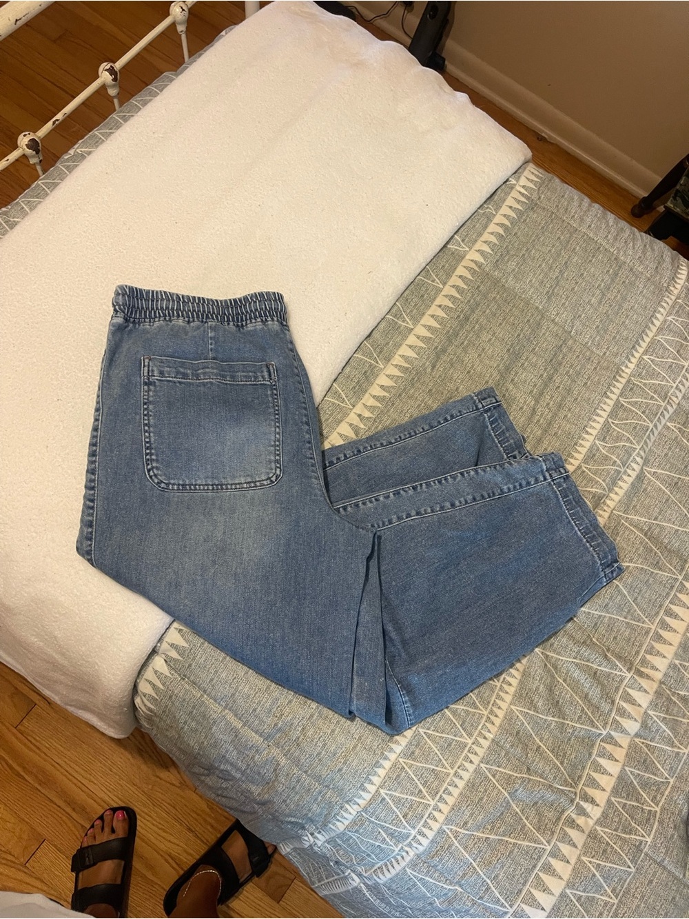 Oat Light Blue Barrel Jeans with Elastic Waist